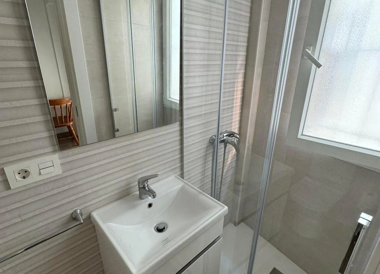 Granada Center Deluxe Apartment Parking Privado Opcional 0*,  スペイン